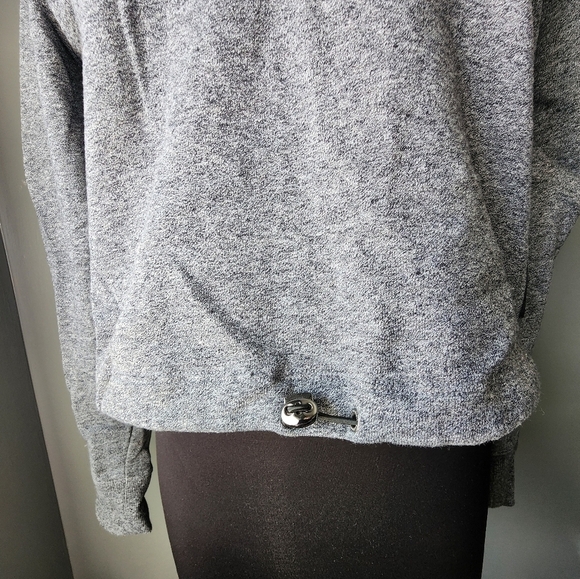 Calvin Klein Performance Cropped Sweatshirt - Picture 2 of 4